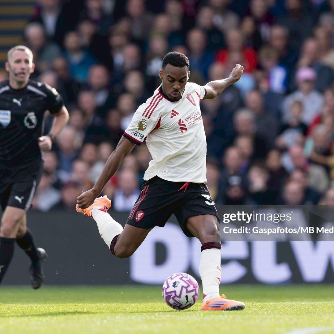 リバプール 25/26 ユニフォーム アウェイ 正規品 フラーフェンベルフ