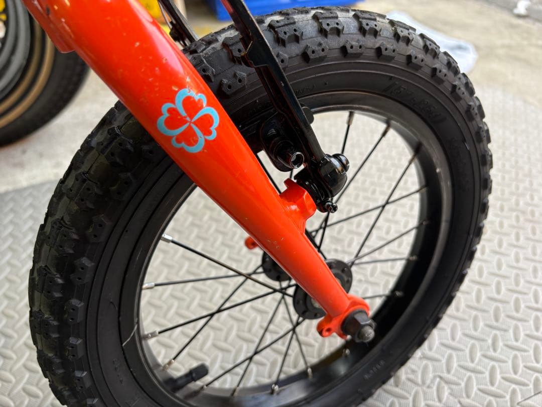 専用です ヨツバサイクル 14インチ トイファクトリー - メルカリ