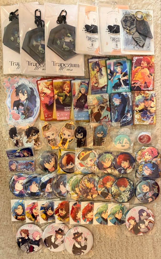 あんスタ 缶バッジ アクスタ キーホルダー まとめ売り