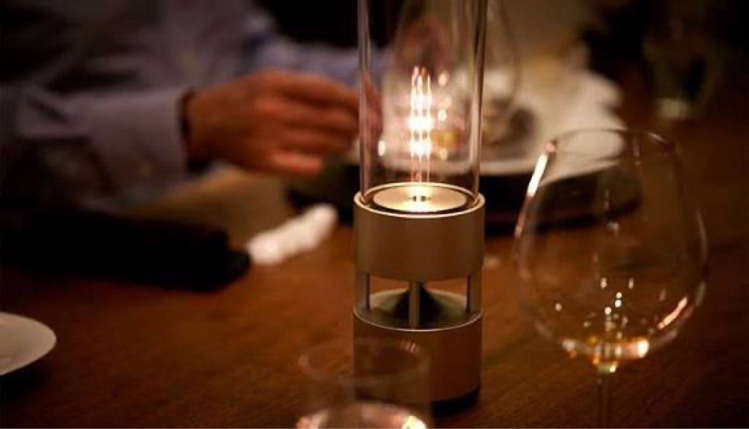 LSPX-S1 SONY グラスサウンドスピーカー LSPX-S1 商品をもっと知る | アクティブスピーカー／ネックスピーカー