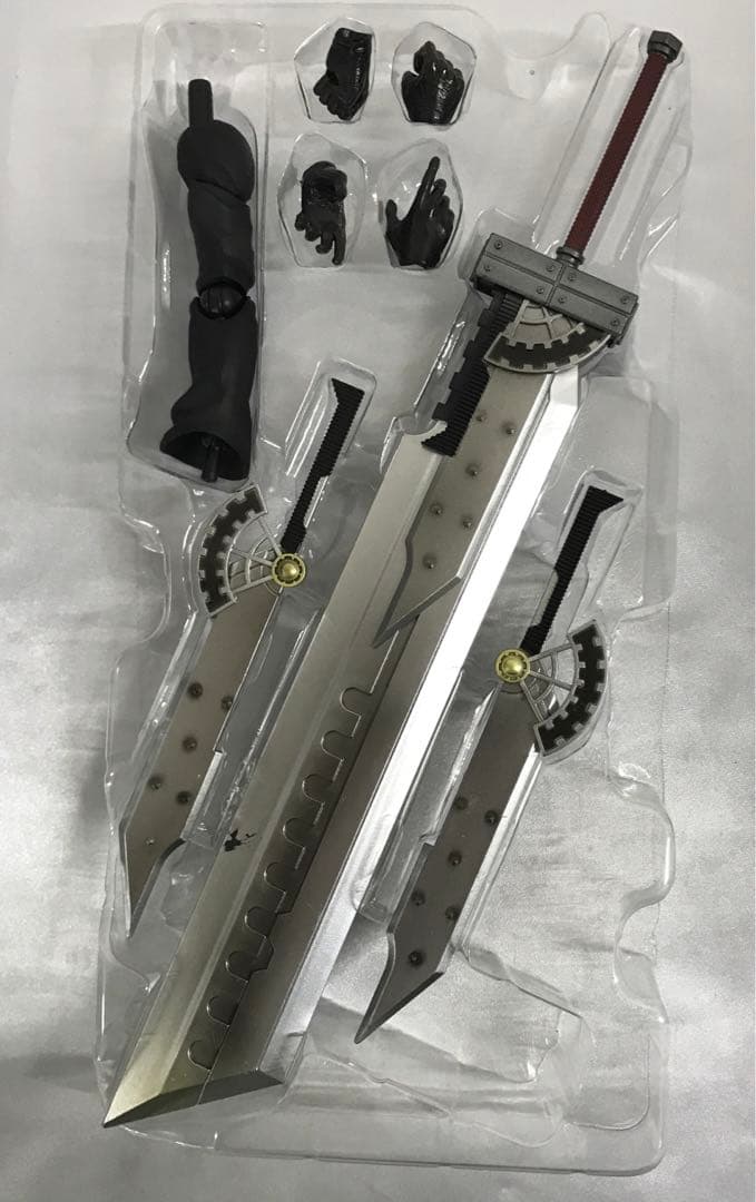 PLAY ARTS改 クラウド・ストライフ ファイナルファンタジーVII