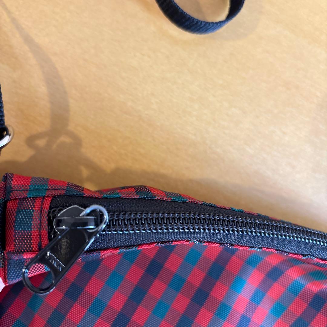 ファミリア 舟形ポシェット ショルダーバッグ - メルカリ