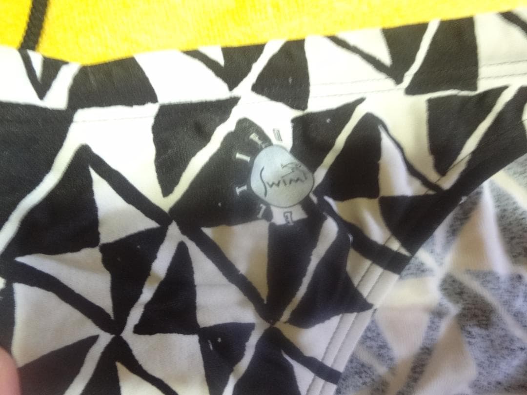 ELITIPO 水着 Lサイズ 白黒幾何学模様 新品未使用品