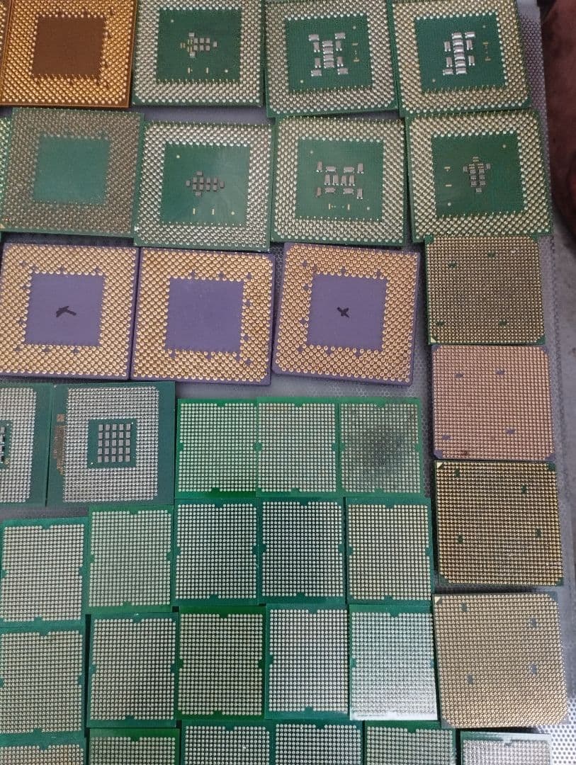 大量ジャンクCPU96個、メモリ227枚 その他まとめ売り 都市鉱山？金抽出