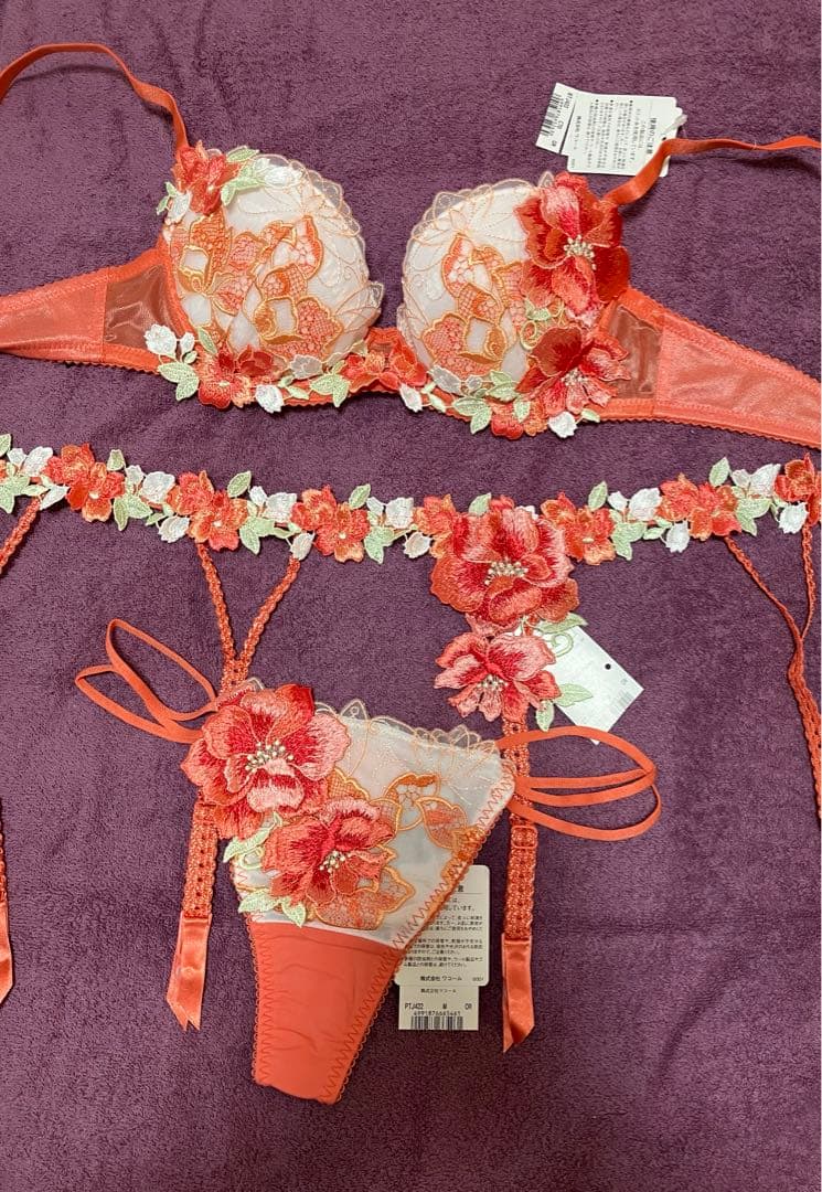 サルート C70 ガーター ソング ワコール 22 - メルカリ