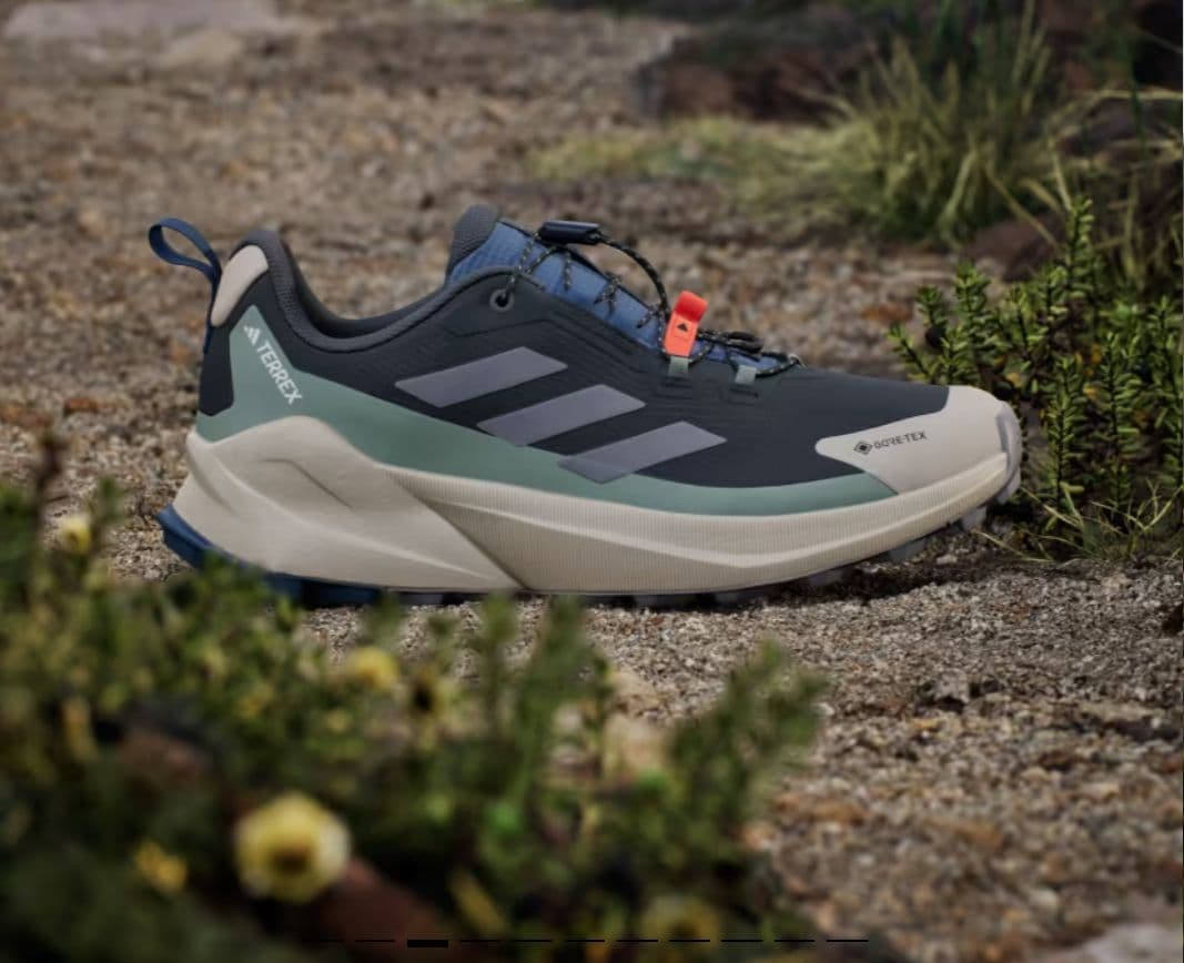 アディダス テレックスGORE-TEX防水 26cm 極美品 定価18700円 - メルカリ