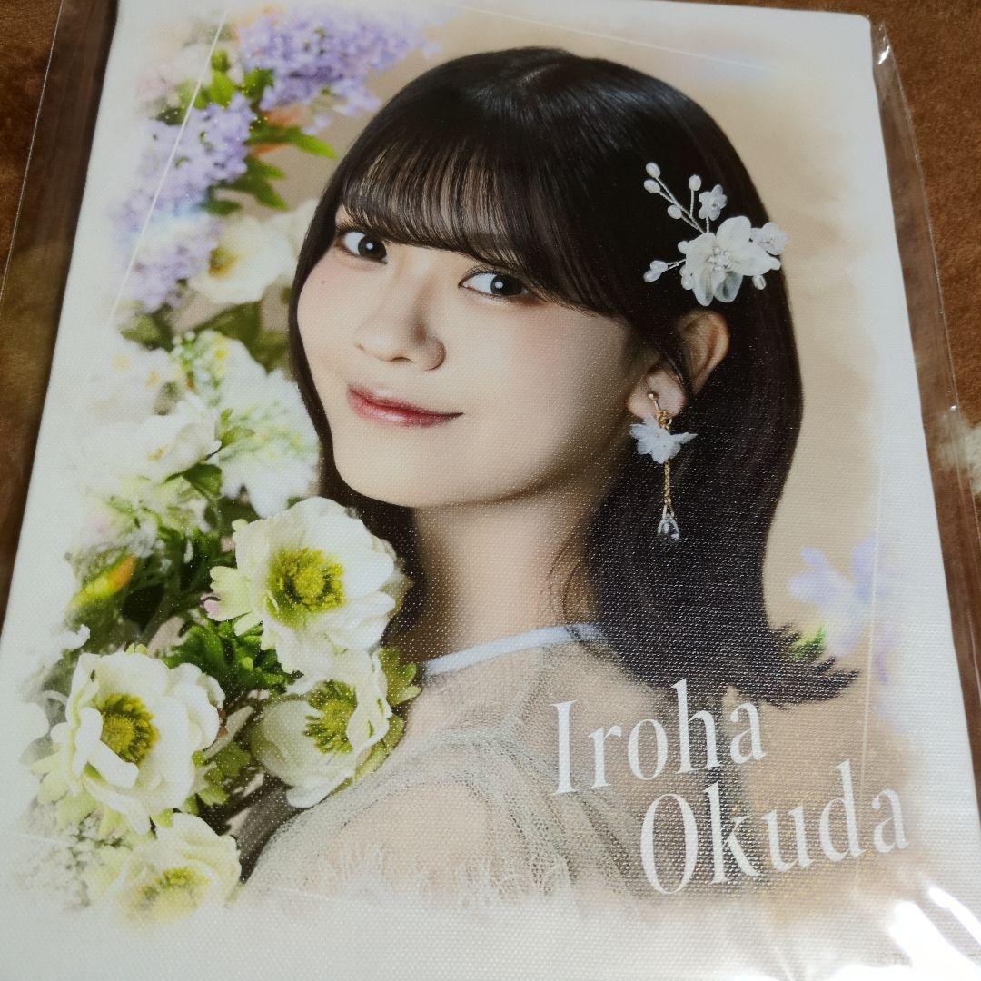 若鷹ガチャ ハニーズ 秋花 アクリルスタンドの通販｜www