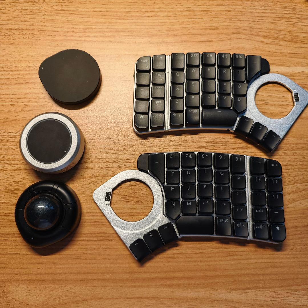 NayaCreate キーボード本体 キーキャップセット NayaCreate キーボード本体 キーキャップセット 指先がハマる。作業が