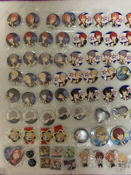 172点あんスタ 缶バッジ アクキー アニカフェ コースターセットKnights