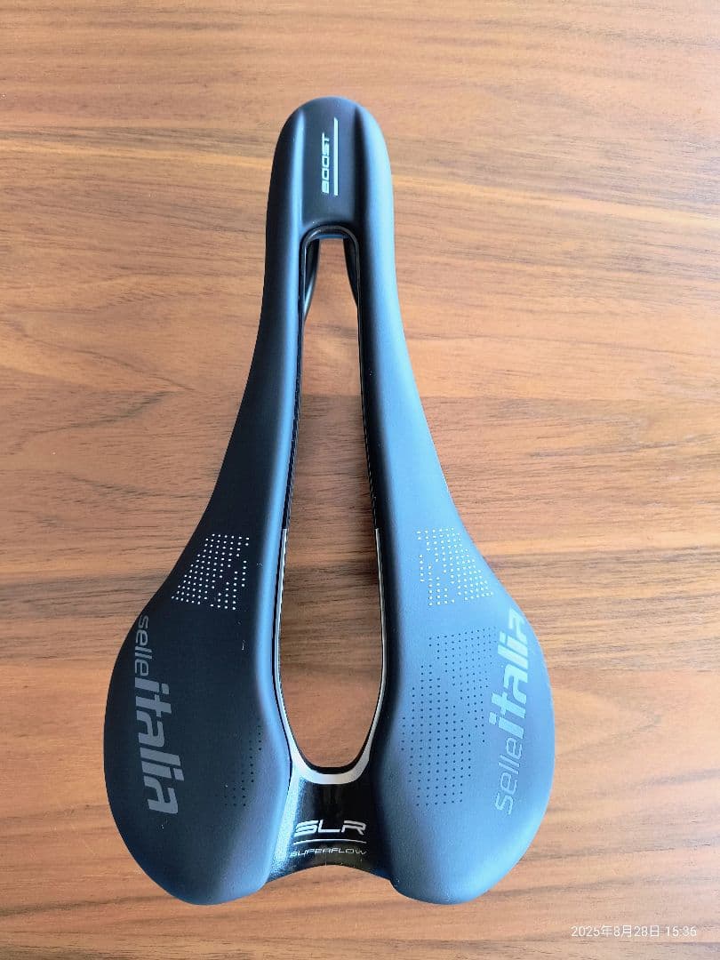 パーツ selle italia SLR Superflow SELLE ITALIA SLR SUPERFLOW プロチーム支給品 (セライタリア) CARBON