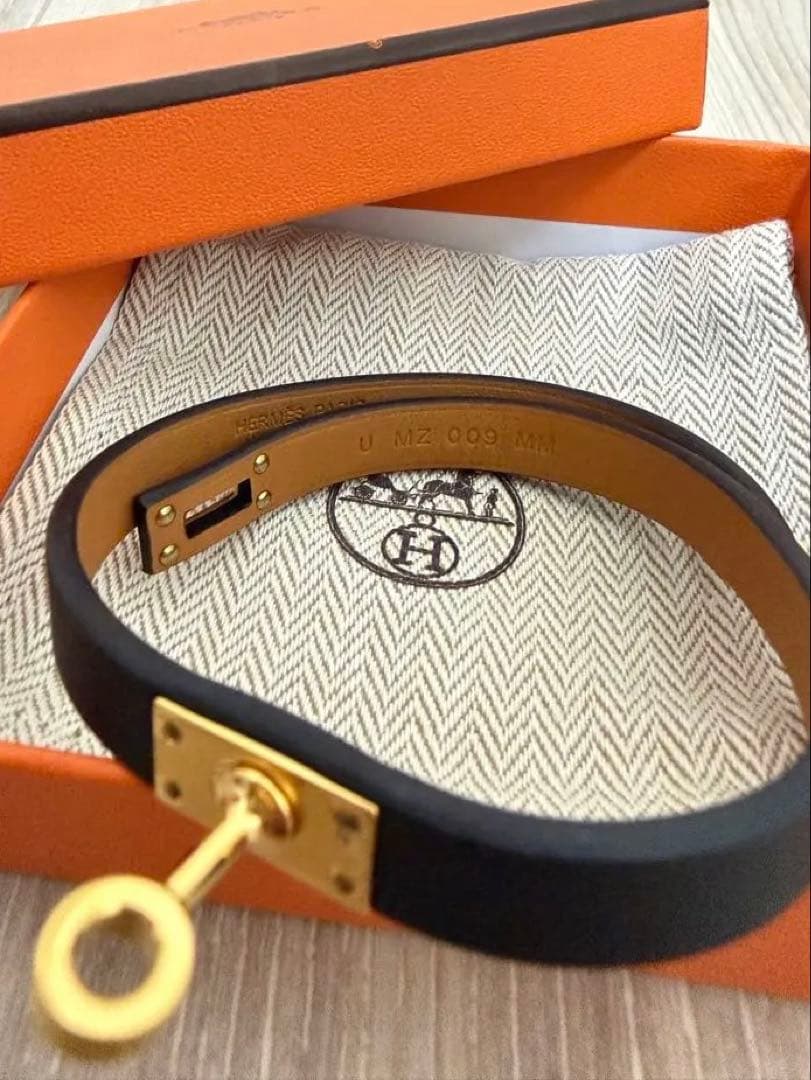 【HERMES】レザーブレスレット 《ミニ・ケリー》 ドゥブルトゥール T1