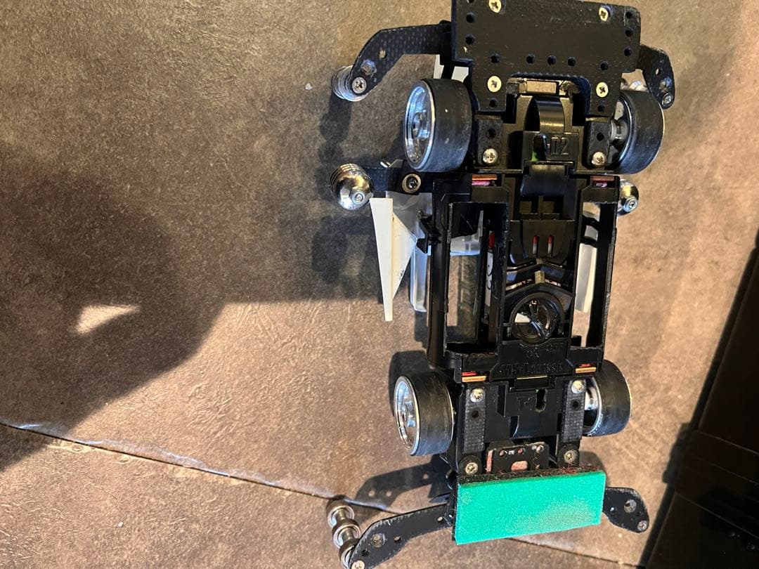 ミニ四駆フルカスタム　高級充電器未使用品付き