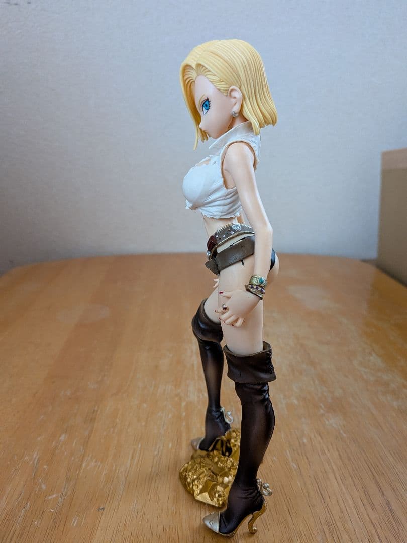 ドラゴンボール18号 フィギュア 　セクシーver