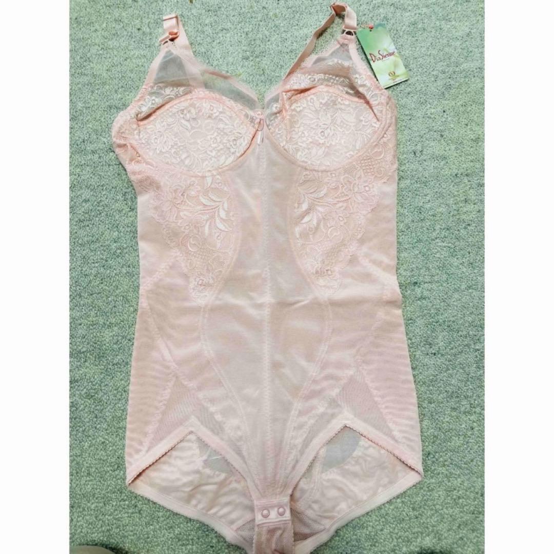 新品・未使用】ダイアナ 補正下着 ボディスーツ - メルカリ