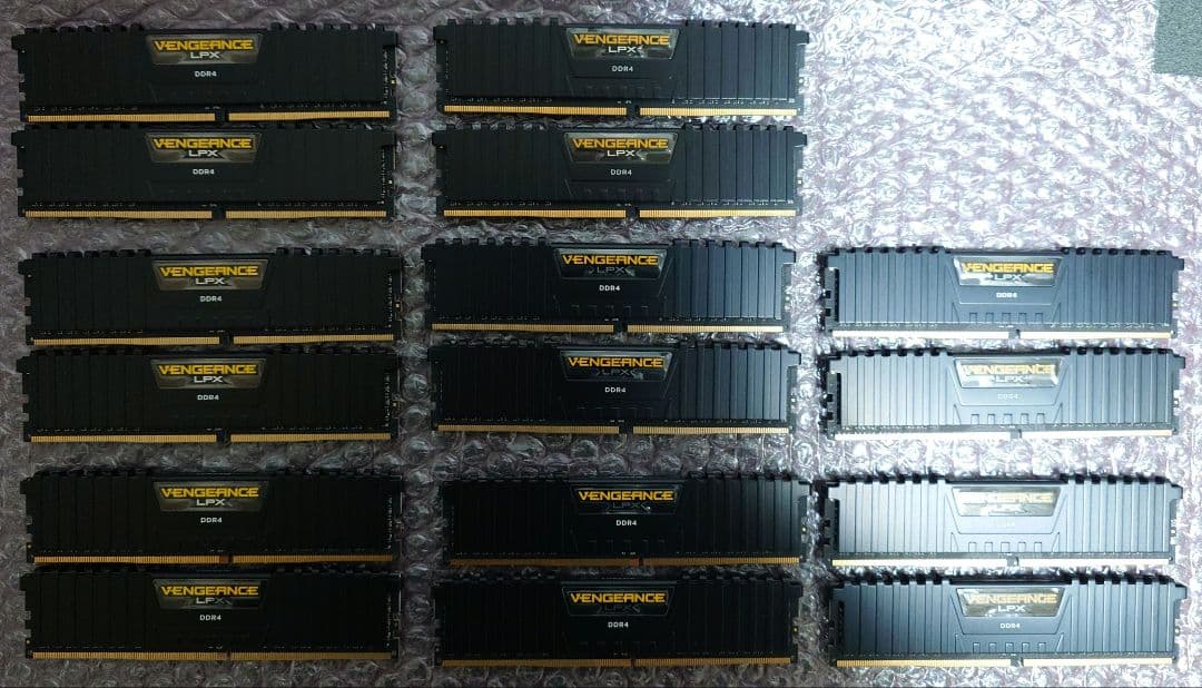 メモリ DDR4 2133 8GB 16枚　(32GBを4セット作れます) 最安挑戦】8GB DDR4-17000 DDR4-2133 デスクトップPC用 メモリ
