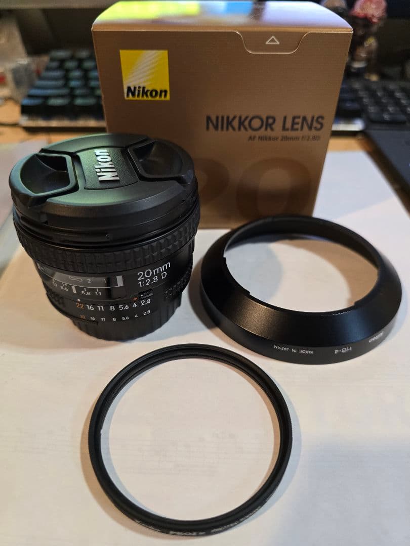 Nikon Nikkor 20mm f/2.8D 単焦点レンズ Amazon.com : Nikon 1415 AF FX NIKKOR 20mm f/2.8D Fixed Zoom Lens