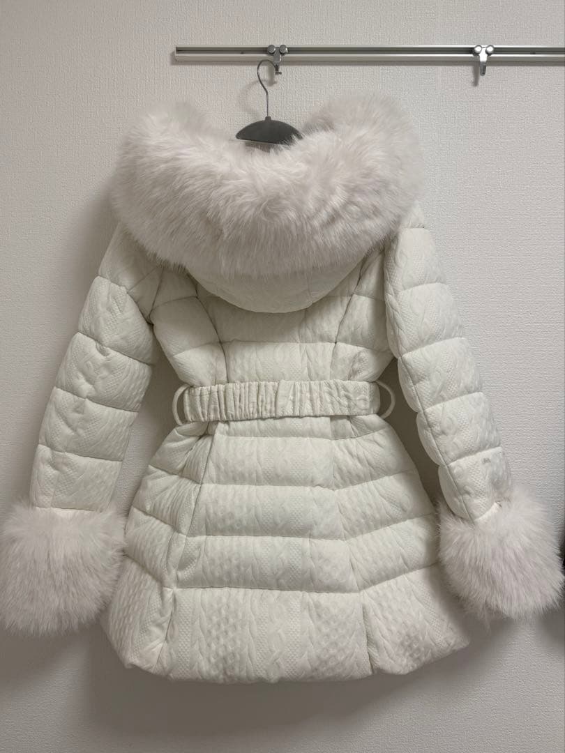 ミシェルマカロン ケーブル柄ベルト付きダウンコート ダウンコート