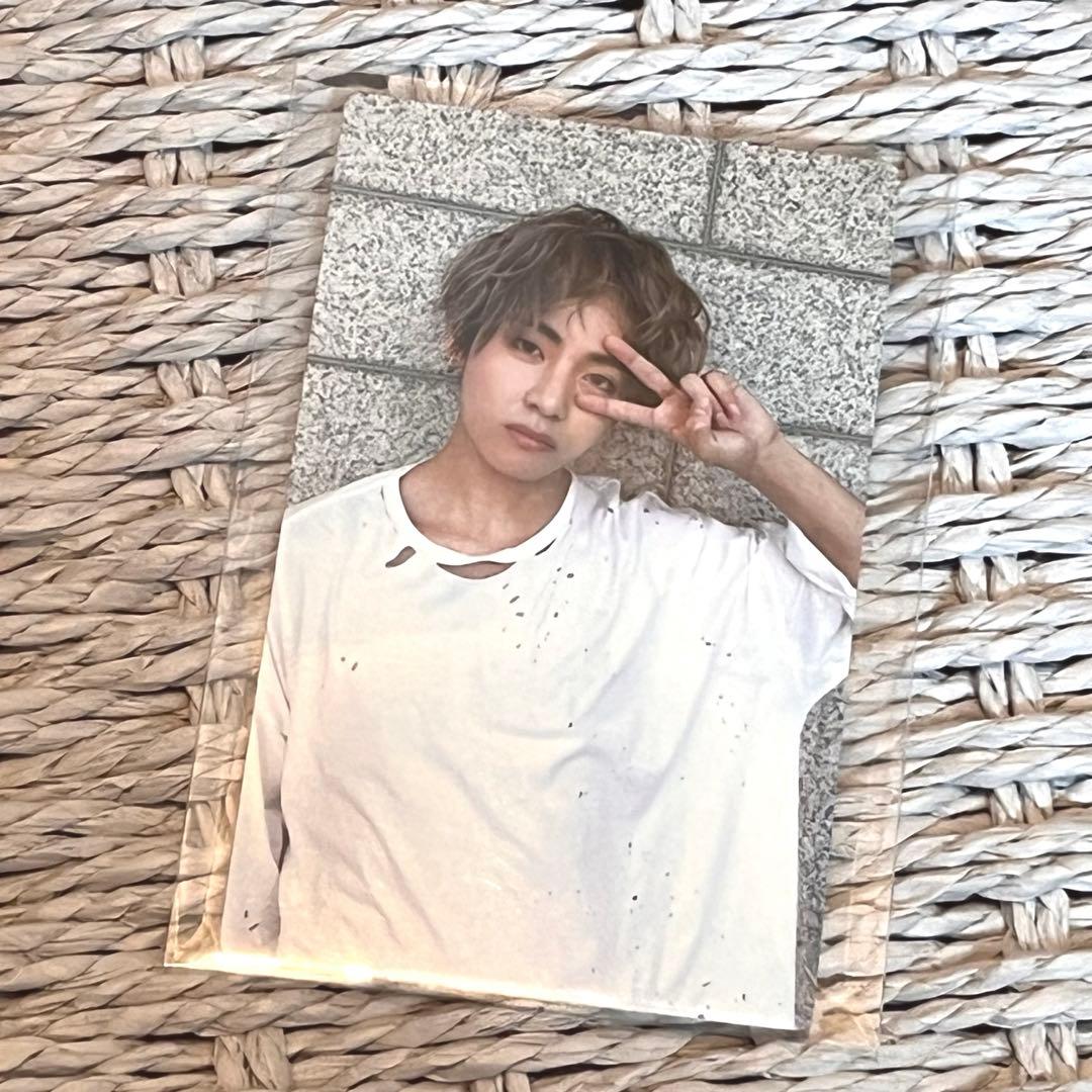 BTS メモリーズ 2017 Blu-ray トレカ V BTS V Taehyung MEMORIES OF 2017 Blu-ray Official Photocard with