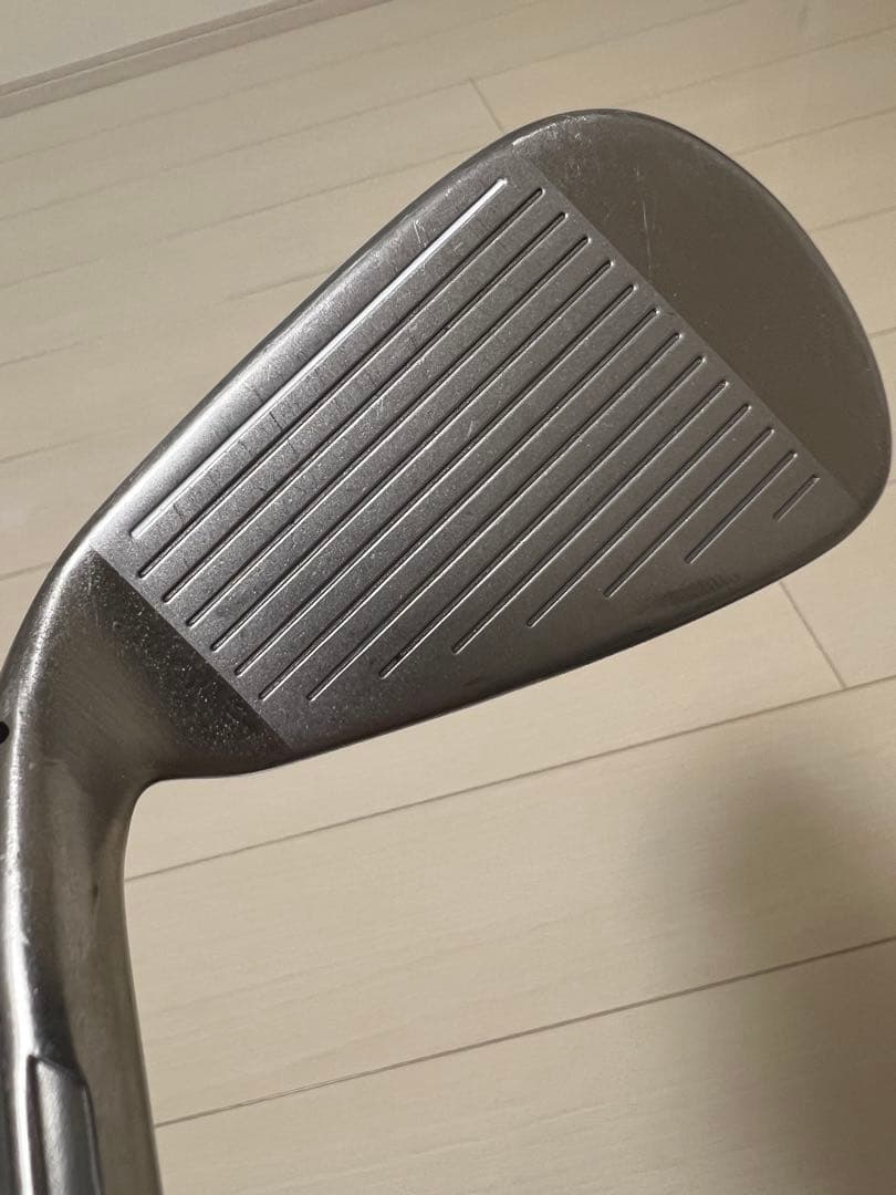 テーラーメイド、7番アイアン、Sim2max、右打ち用、フレックスS