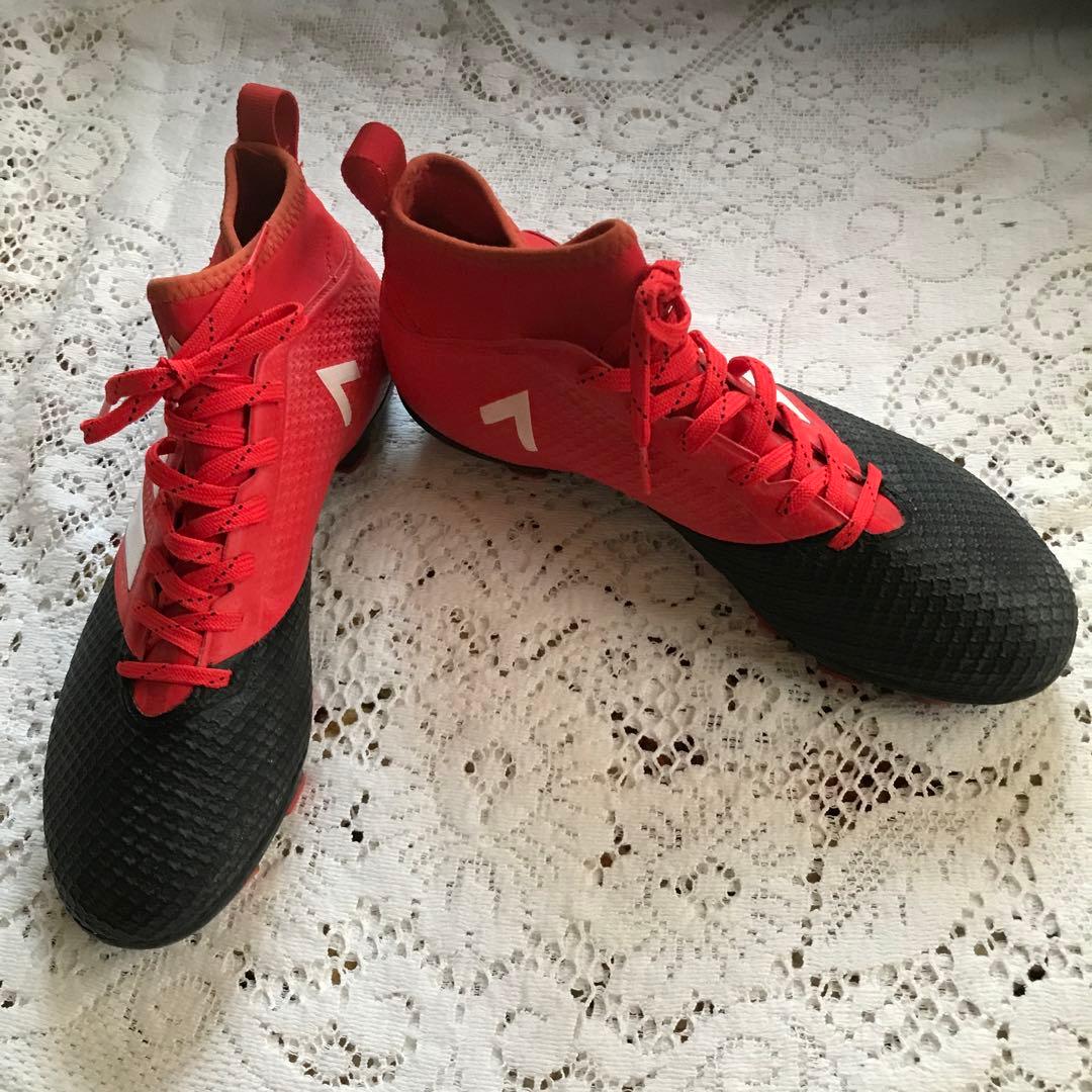 adidas サッカー スパイク25.5センチ 赤と黒 - メルカリ