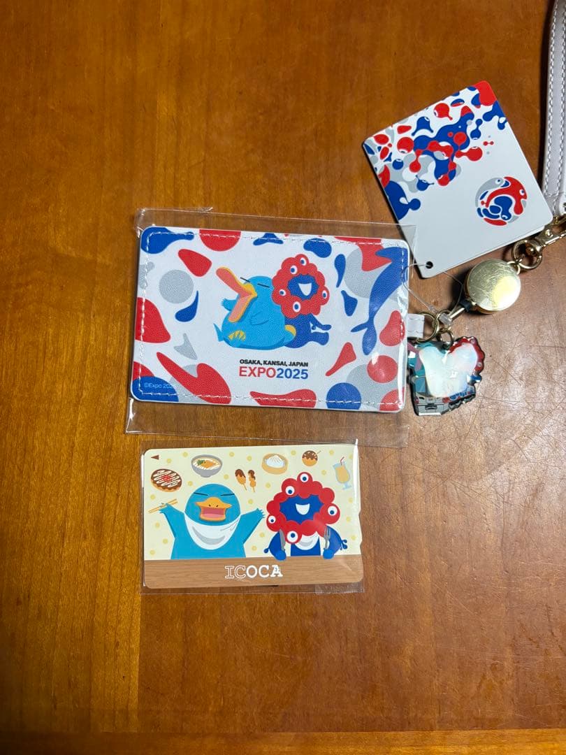 大阪万博 ミャクミャク イコちゃん 合皮パスケースセット ICOCA - メルカリ
