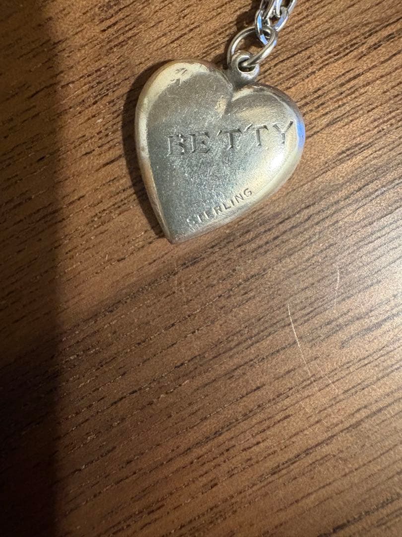 sweet heart jewelry ポーカーズつかさ着用 OOPS swag