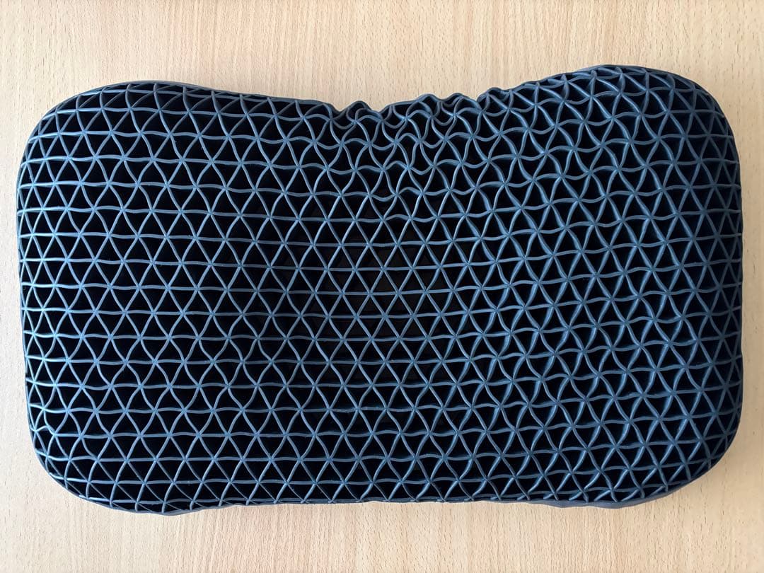 【交換用純正枕カバー付】ヒツジのいらない枕 -プレミアム-