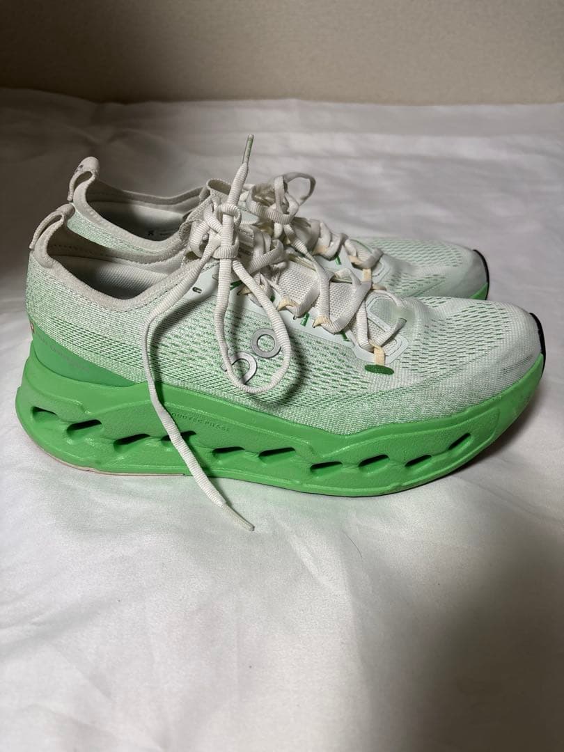 on クラウドサーファー マックス 26.5cm スニーカー ホワイト　オン