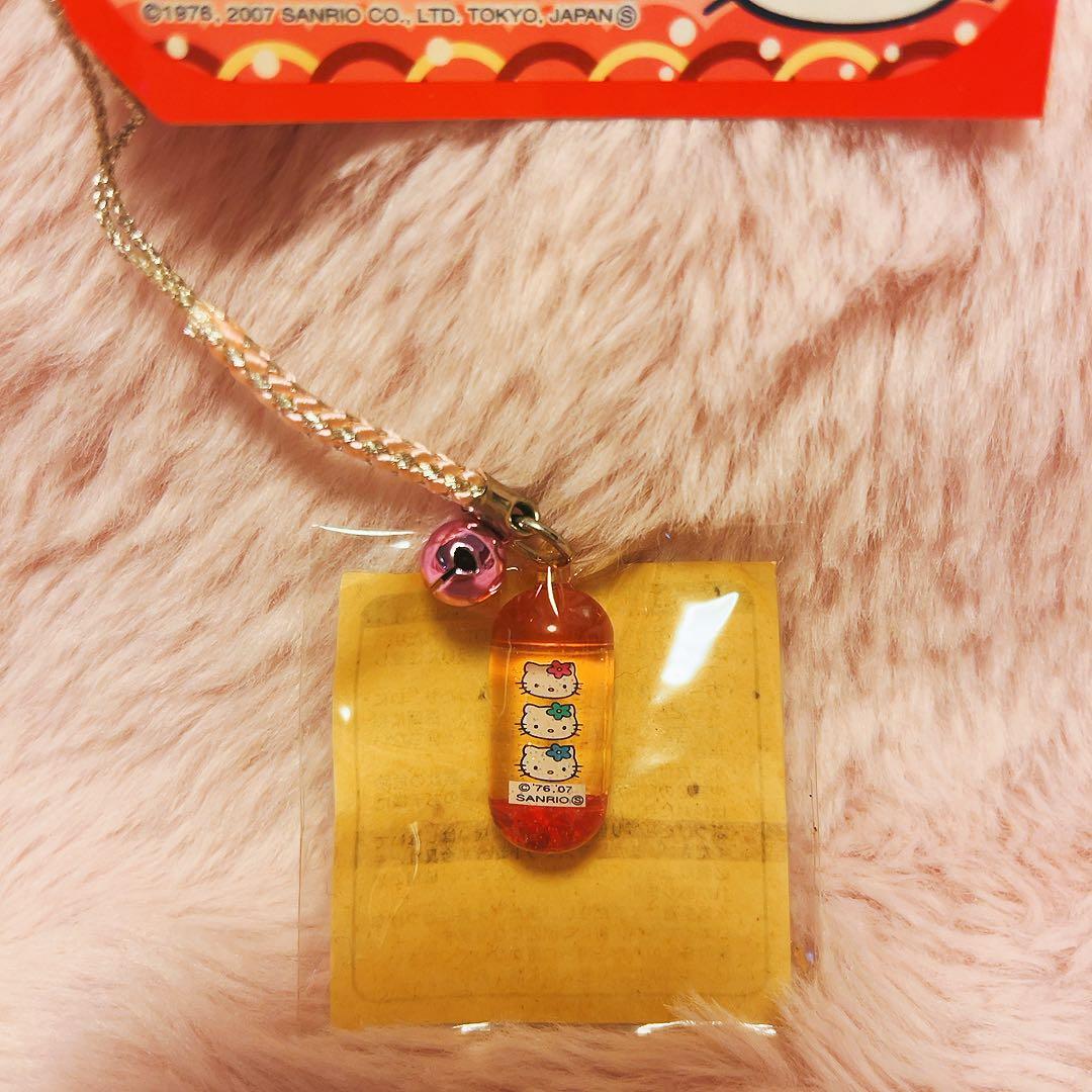 希少レア ハローキティ 根付け カプセルリキッド 2007 サンリオ 平成