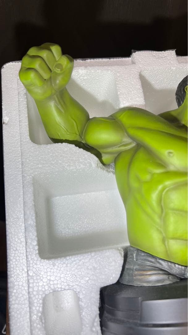 ジェントルジャイアント ハルク アベンジャーズ マーベル ミニバスト