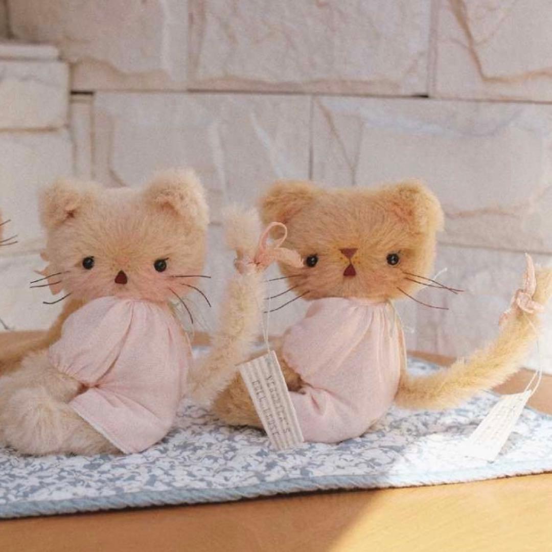 茶猫のローラちゃん 海外作家様 ぬいぐるみ ハンドメイド ねこ アーティストベア