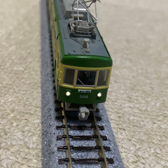 MODEMO NT135 江ノ島電鉄 300形「305F」