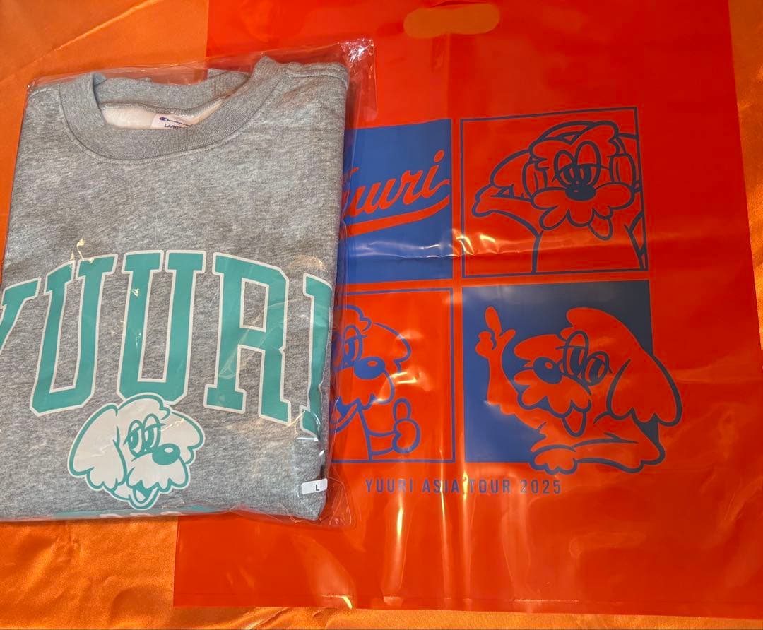 優里 通販限定 受注生産チャンピオン企画　トレーナー　サイズＬ　新品　販売終了品