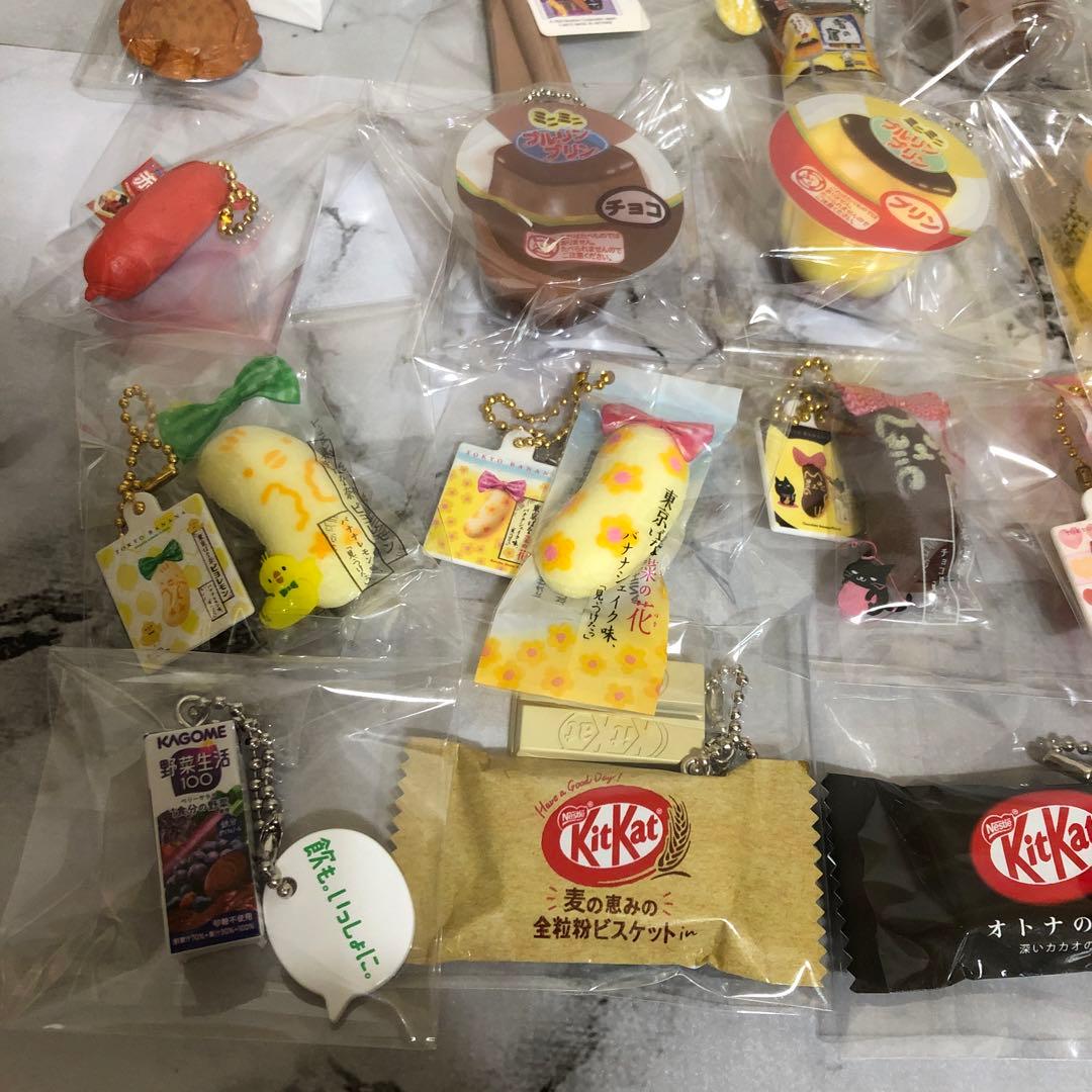 ノンジャンル　ミニチュア　食品　ガチャ　大量　　　冷蔵庫付き