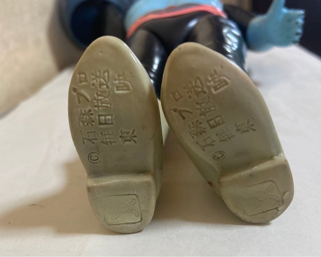 旧バンダイ仮面ライダーソフビ⭐︎希少1本線.青マスク - メルカリ