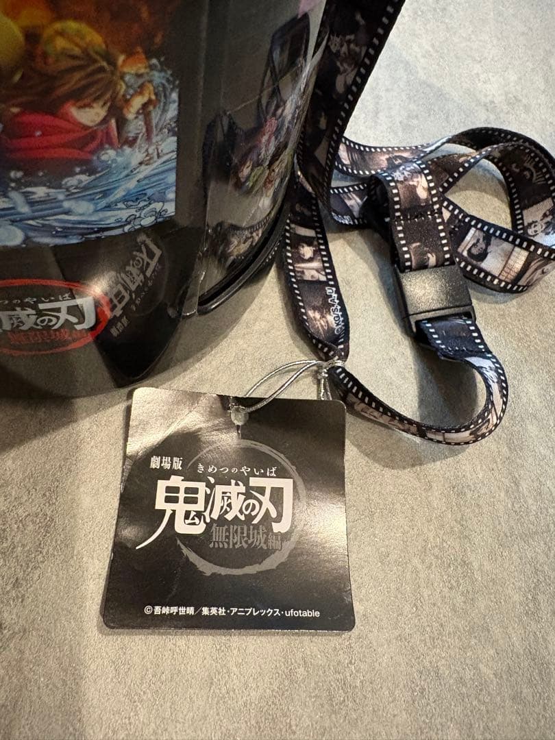 鬼滅の刃メモリアルポップコーンボックス➕おまけ 初回限定入場特典（炭治郎カナヲ）