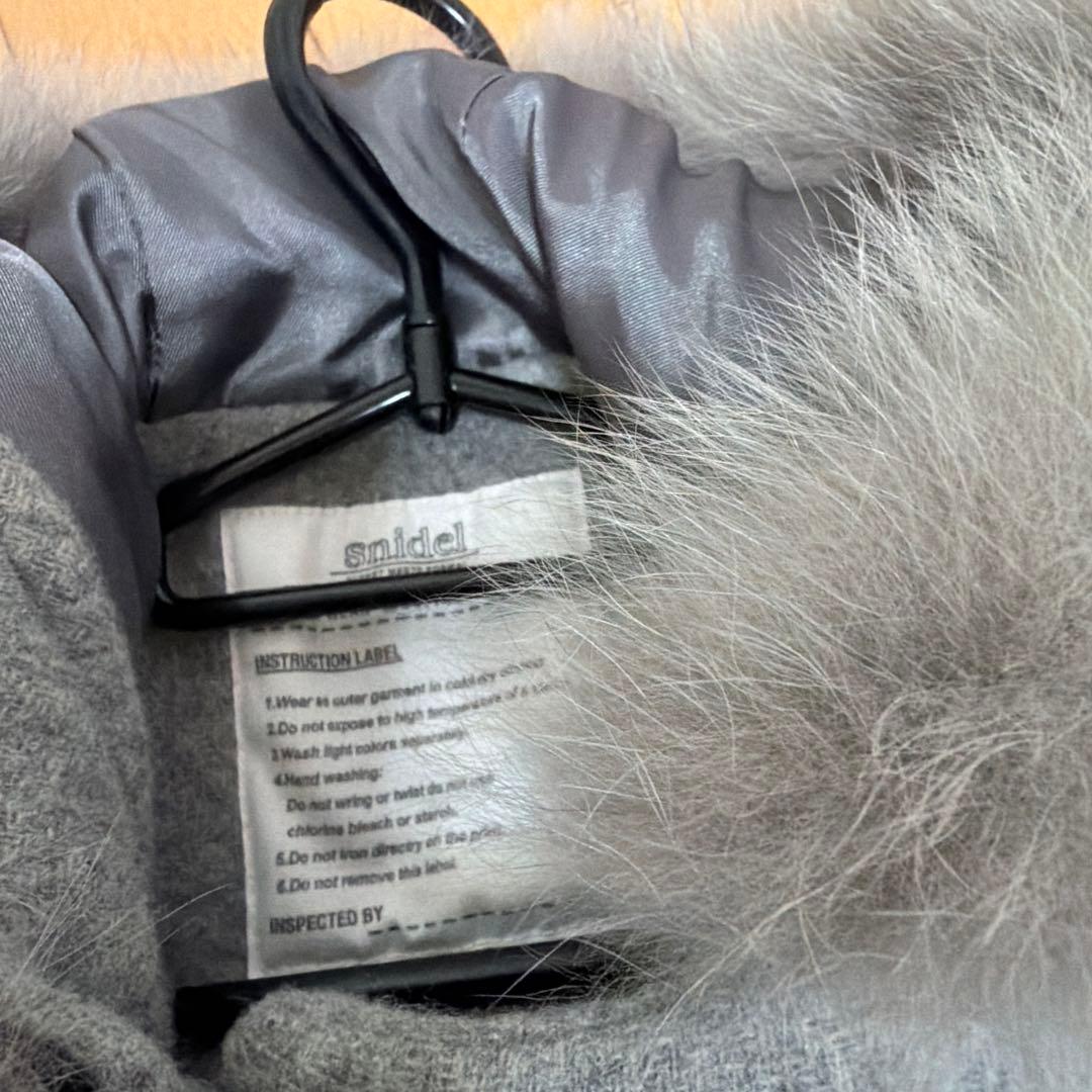 グレー ダッフルコート ファー付き - メルカリ