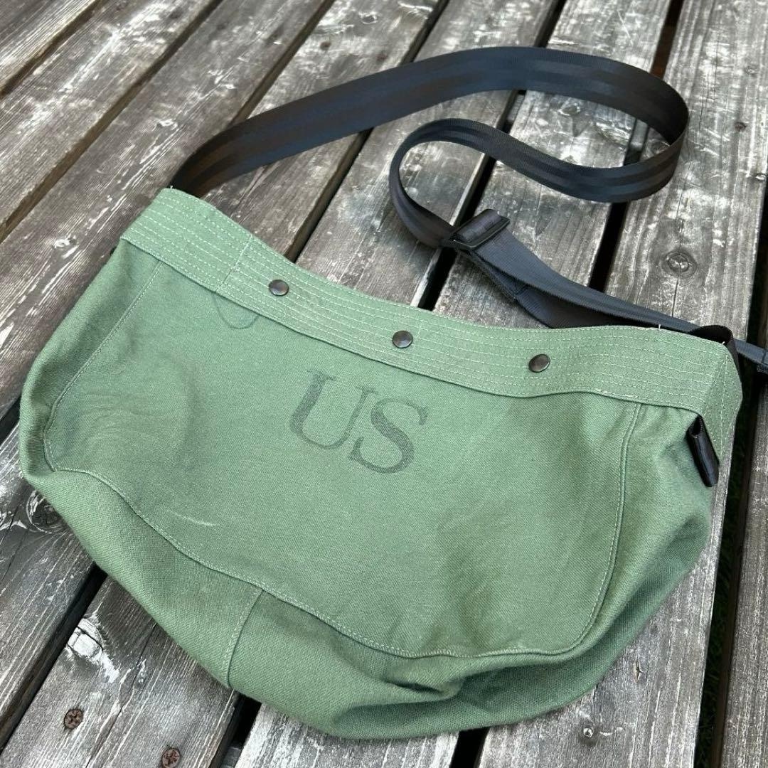 ニュースペーパーバッグ　アメリカ軍　ランドリーバッグリメイクバッグ　ステンシル入 WAIPER.inc 実物 米軍 コーデュラナイロン ダッフルバック リメイク