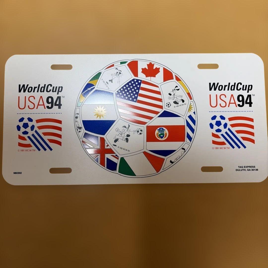 激レア World Cup USA 94 記念ライセンスプレート USA 94 World Cup Enamel Pin - SOCCERWEARHOUSE.COM