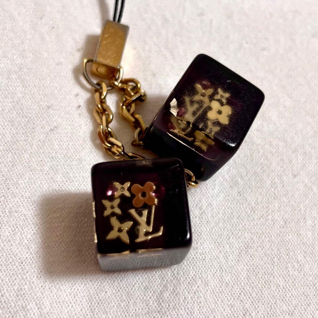 ルイヴィトン アクセソワール　テレフォンヌ　ストラップ　チャーム　アマラント ルイヴィトン アクセソワール テレフォンヌ ストラップ チャーム