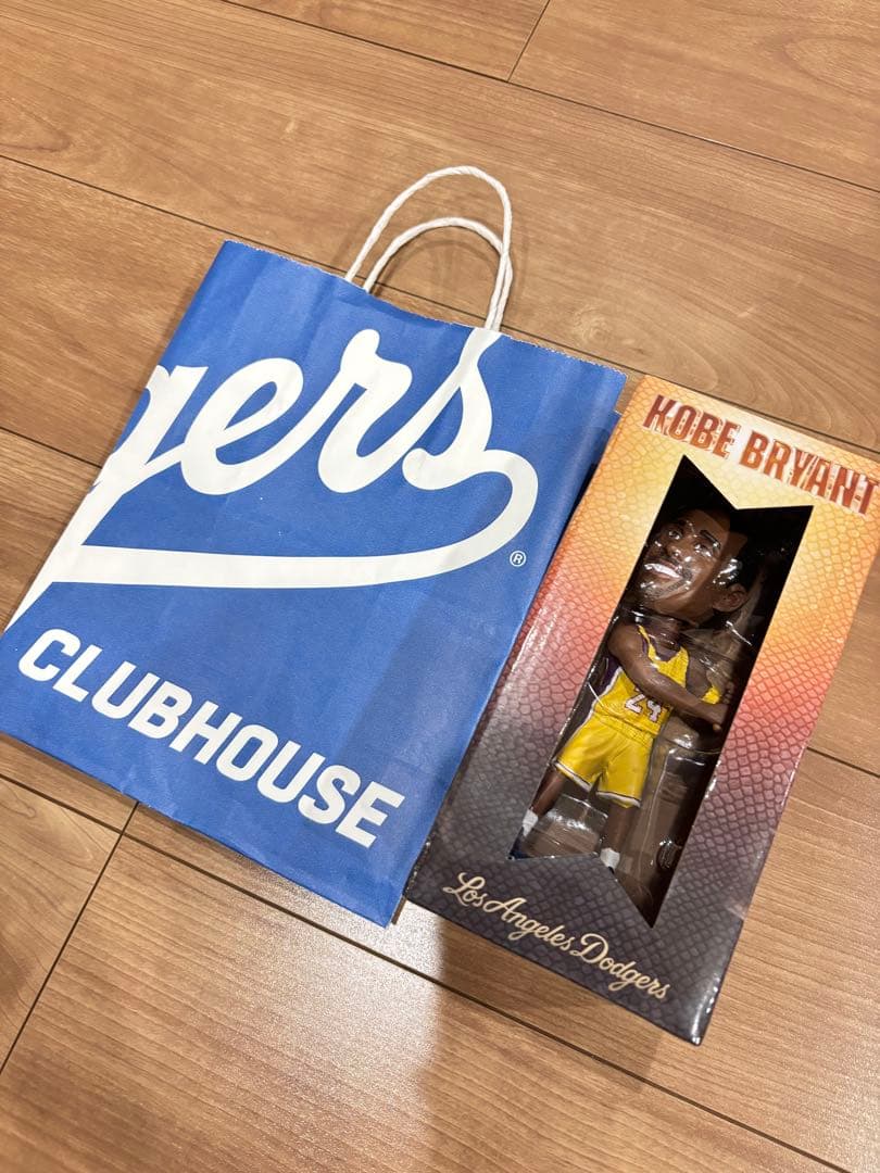 コービーブライアント ボブルヘッド人形 Amazon.co.jp: NBA バスケットボール 選手 ボブルヘッド フィギュア