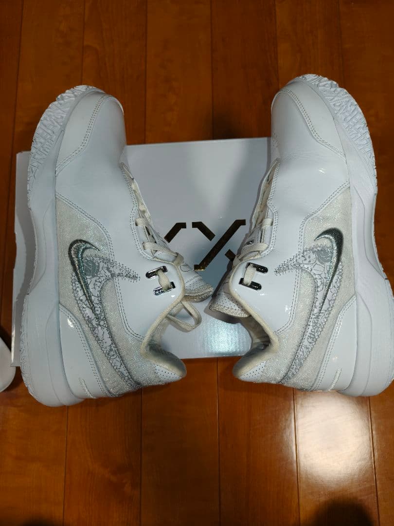 レブロン NXXTGEN AMPD(28.0cm) WHITE