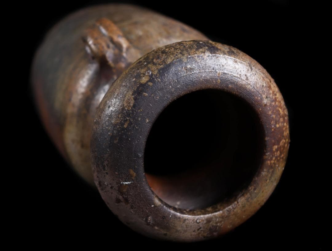 備前焼 人間国宝伊勢崎淳 耳付 花生 花入 陶芸 - メルカリ