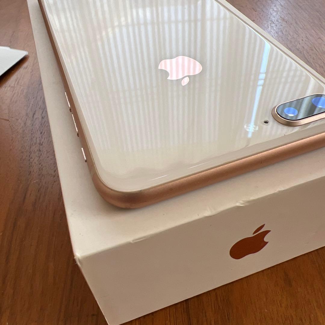 Apple iPhone 8 Plus ピンクゴールド 本体 - メルカリ