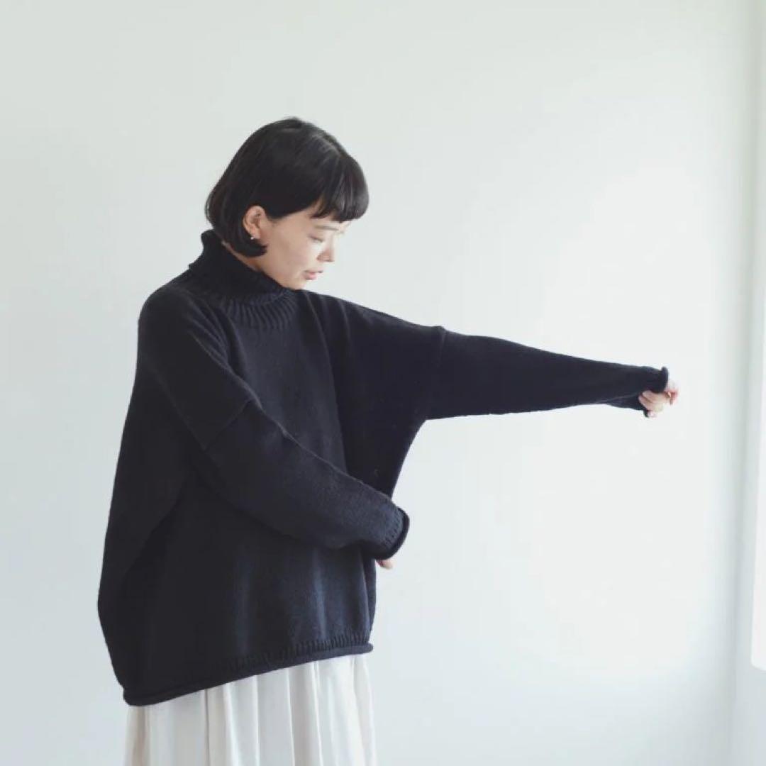 utilite ユティリテ ペルーハイランドウール タートルネックニット 黒