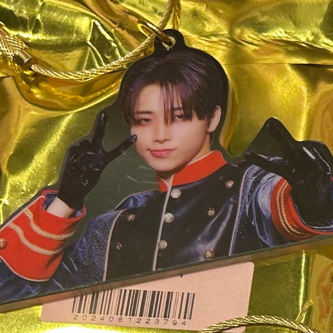 ONE N' ONLY HAYATO 高尾颯斗 エビライ2025 アクキー - メルカリ