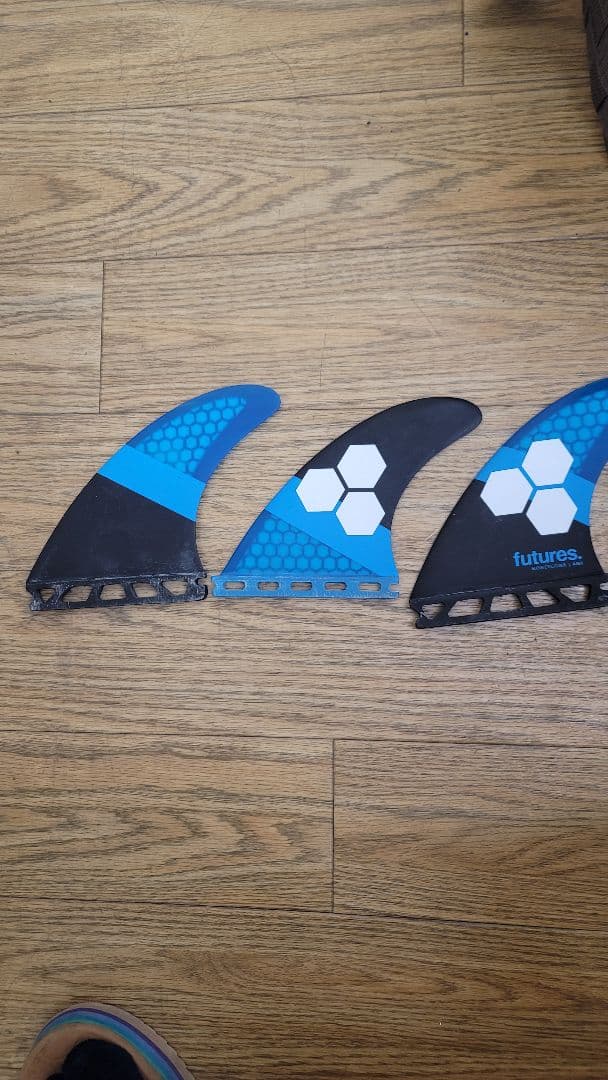 futures ハニカム サーフボードフィン 3枚セット ショートボード用フィン ツールス フィン タイプシー トライフィン