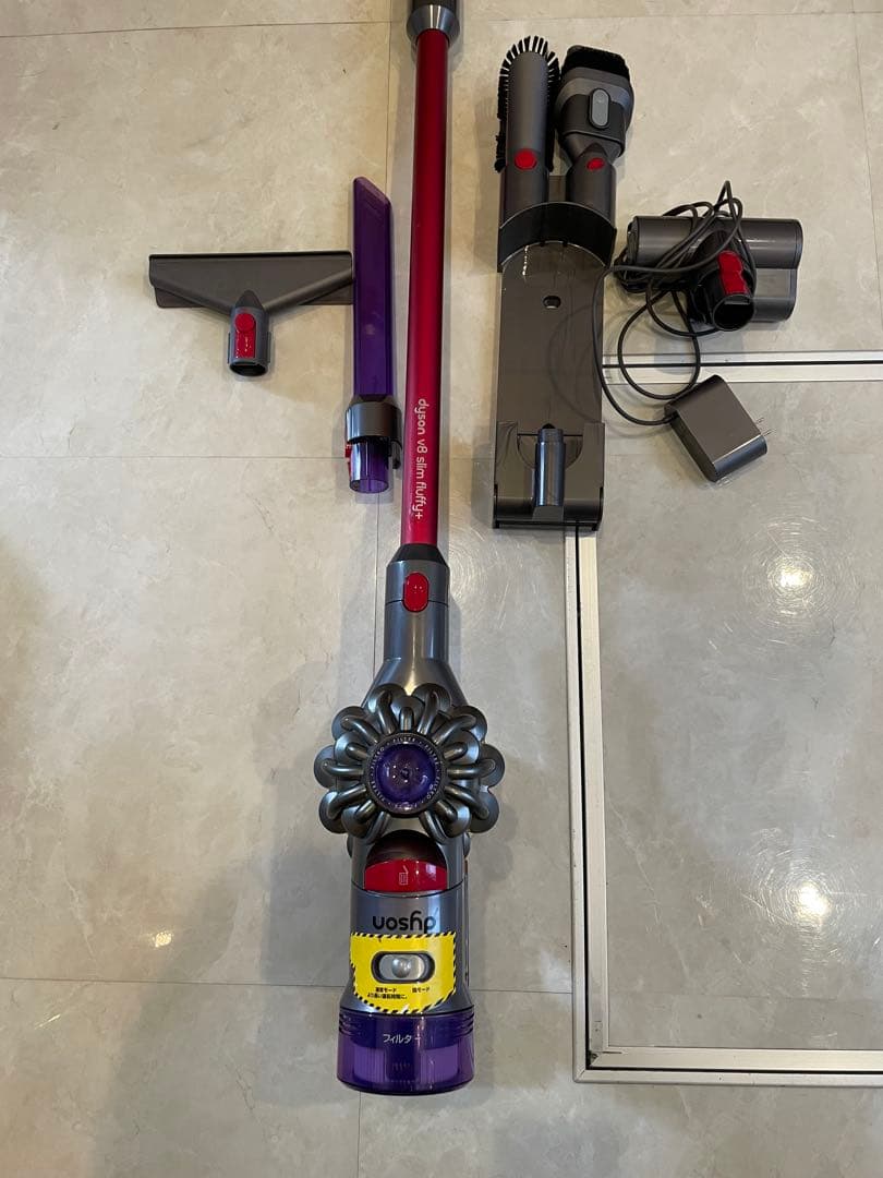 掃除機・クリーナー Dyson V8slim fluffy Dyson V8 Slim™ Fluffy Black (SV10K EXT BK) | 掃除機 |ダイソン公式