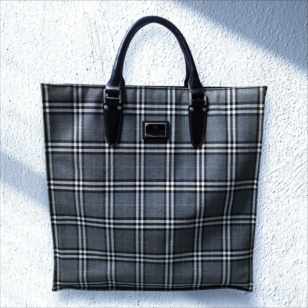 BURBERRY ブラックレーベル ノバチェック トートバッグ レザー使い 美品】 バーバリー ノバチェック トートバッグ 肩掛け レザー バケツ型