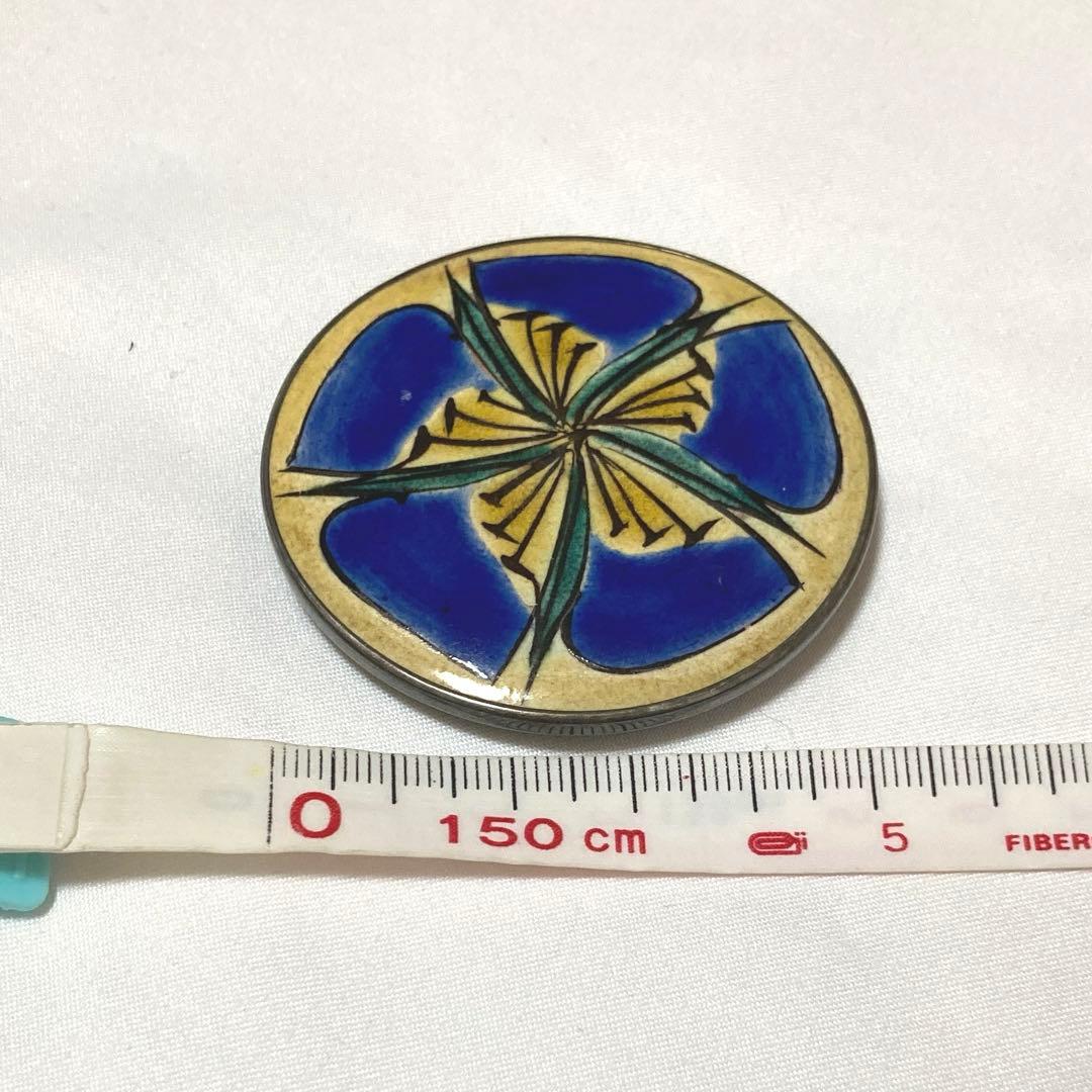帯留め 人間国宝【富本憲吉】陶芸 色絵五弁花模様 色絵磁器 文化勲章